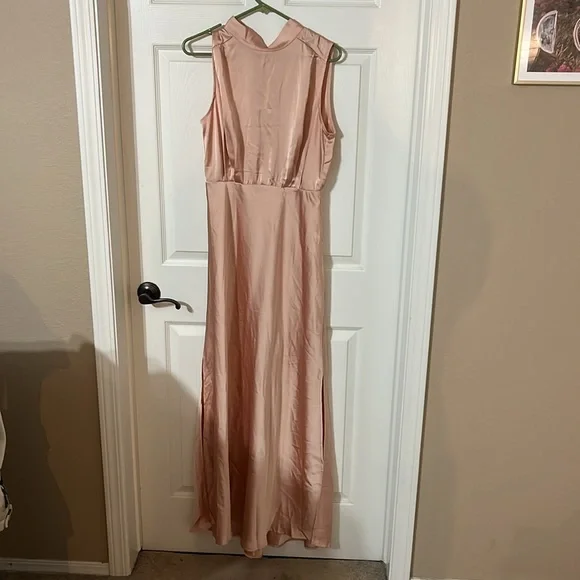 Classic Elegance Blush Satin Sleeveless Mock Neck Maxi Dress - Picture 4 of 6